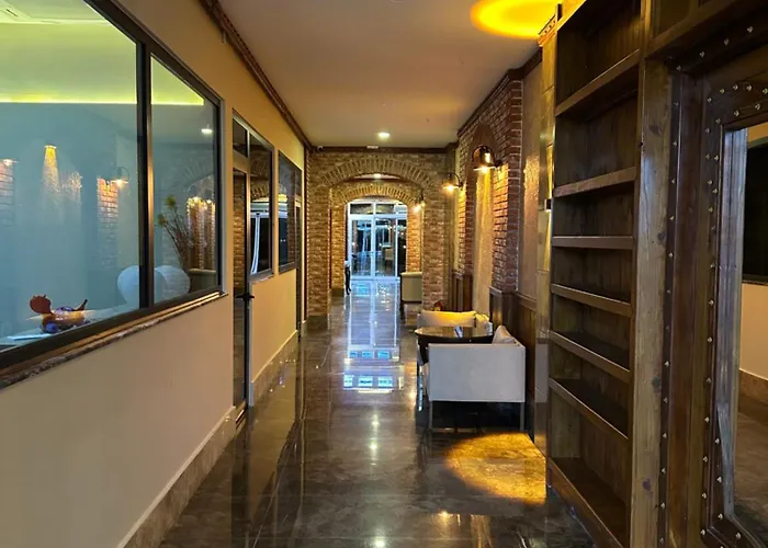 Neuron Hotel